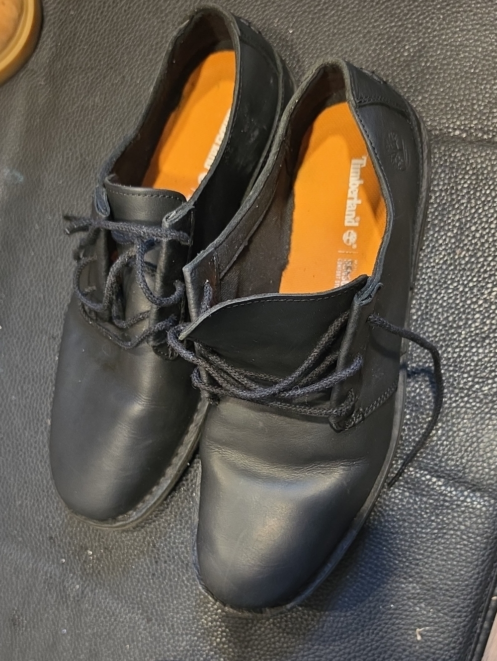 Timberland Men’s Black Leather Chukka Boots with Orange Insole